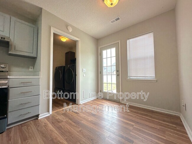 Building Photo - 4563 Cochran Farm Rd SW