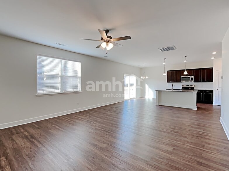 Building Photo - 3580 Butler Rd