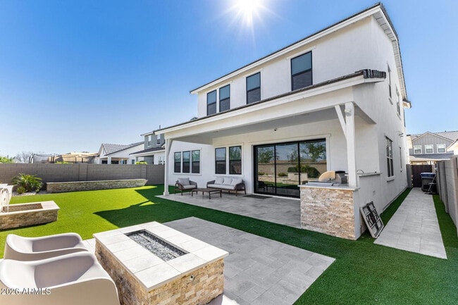 Building Photo - 11048 E Utah Ave