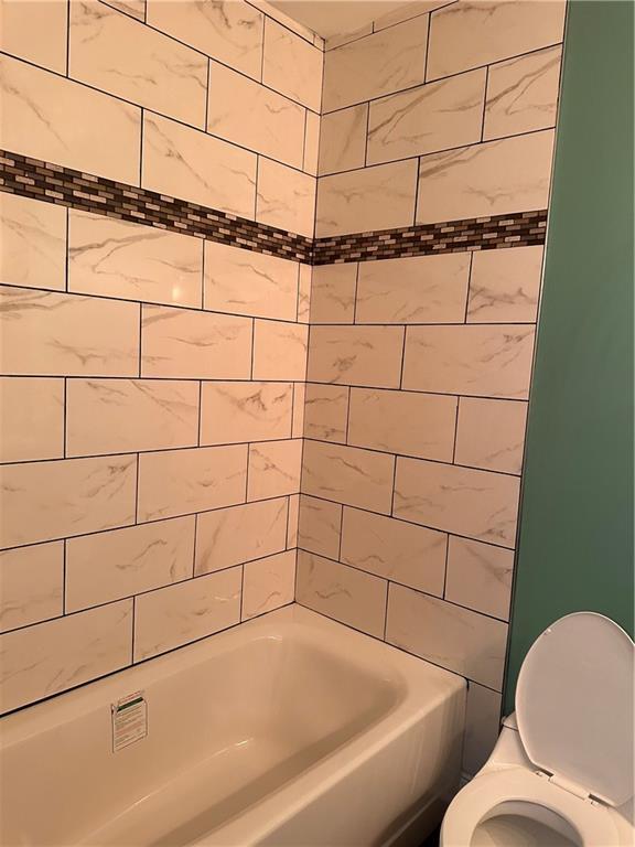 Building Photo - 2754 Dayview Ln