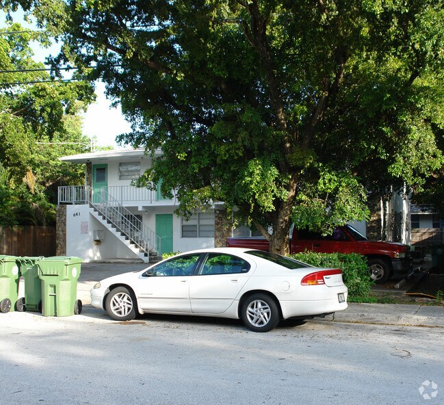 Building Photo - 661 NE 61st St
