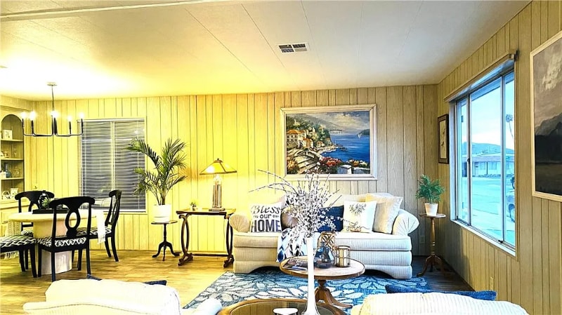 Building Photo - 720 Santo Tomas Dr