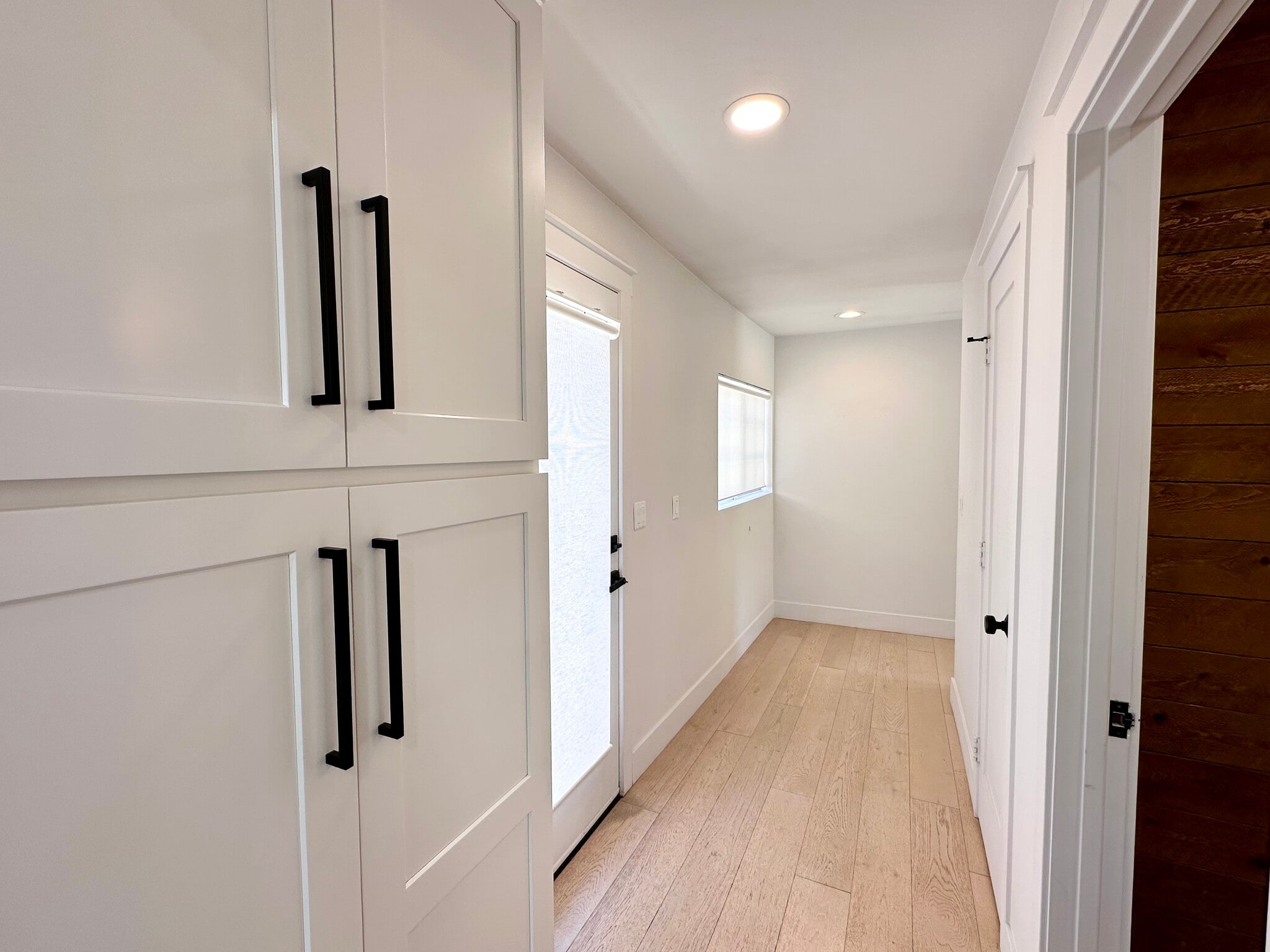 Hallway to bedrooms - 4336 Toland Way