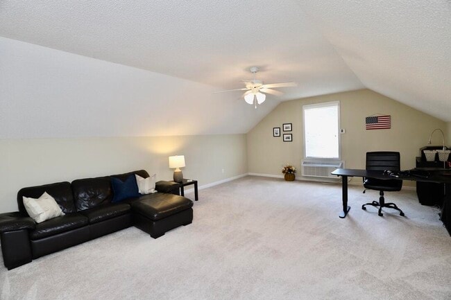 Building Photo - 3196 Daufaskie Rd