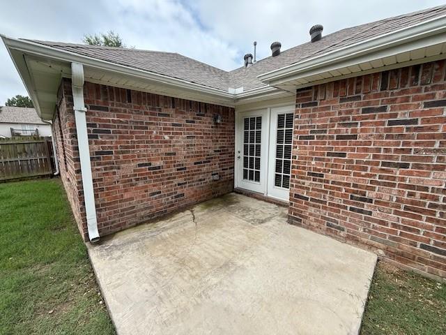 Building Photo - 1560 N Porter Rd