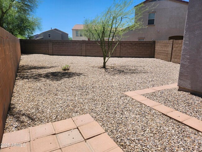Building Photo - 13193 N 87th Dr