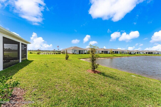 Building Photo - 1586 Criswell Ln SE