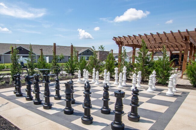 Building Photo - 32 Glade Lp