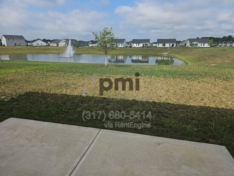 Building Photo - 1854 Cascades Dr