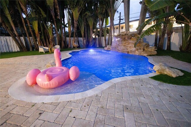 Building Photo - 1435 Grant St