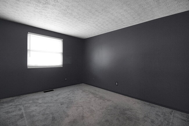 Building Photo - 2138 Sprucefield Dr