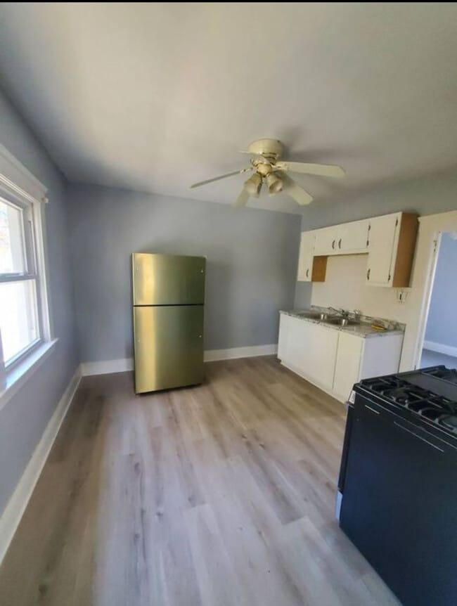 Building Photo - 7126 Camden Ave