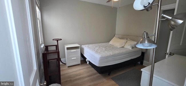 Building Photo - 1211 33rd St NW