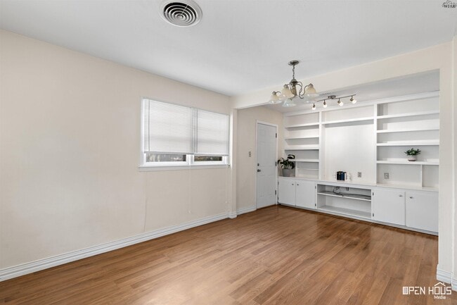 Building Photo - 4208 Idlewood Dr