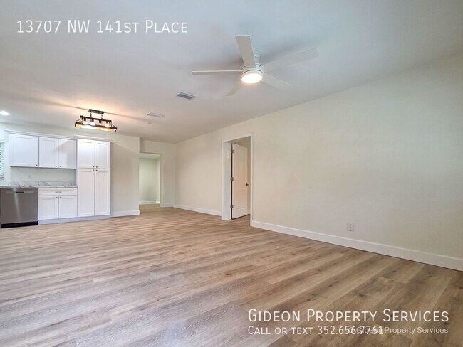 Building Photo - 13707 NW 141 Pl