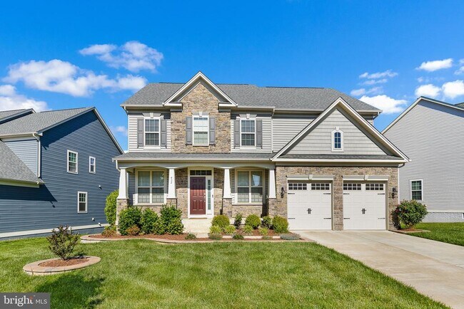 Primary Photo - 432 Daylily Ln