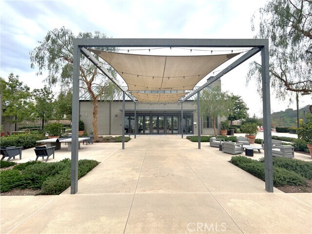 Building Photo - 4170 Powell Wy