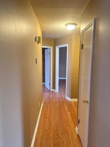 Building Photo - 1941 Sun Hill Rd