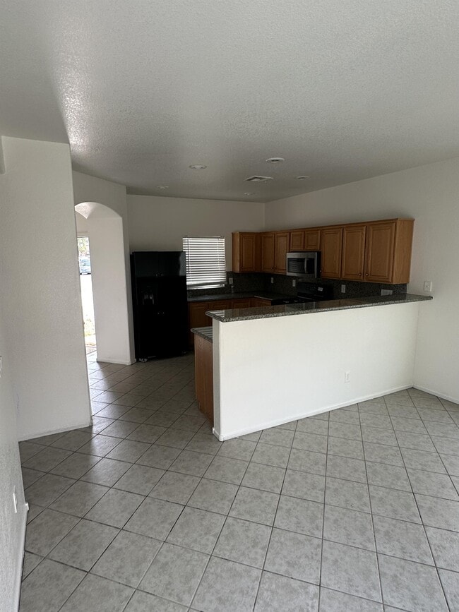 Building Photo - 6529 Adonis Heights St