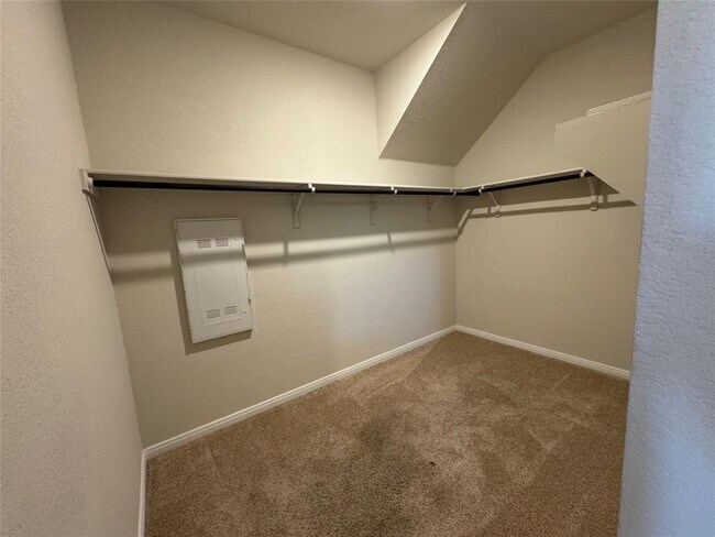 Building Photo - 14013 Levy Ln