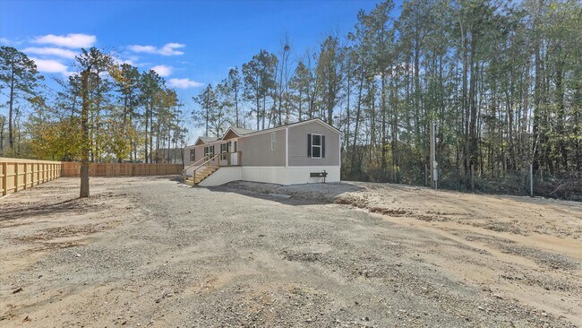 Building Photo - 65 County Rd 5002