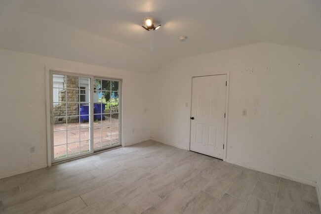 Building Photo - Gorgeous Home for Rent