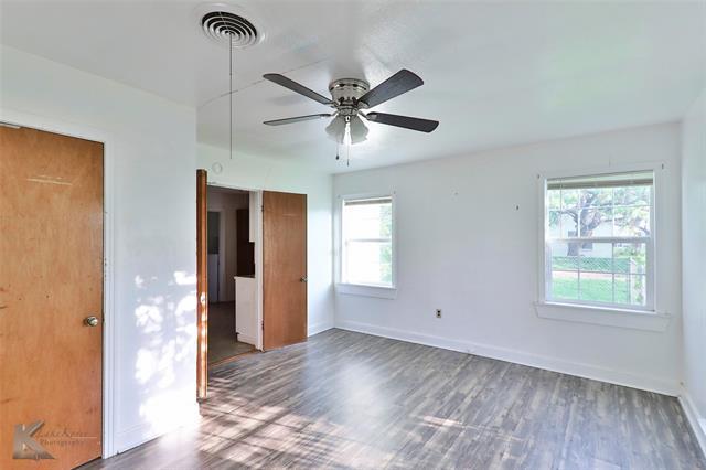 Building Photo - 1174 S Willis St