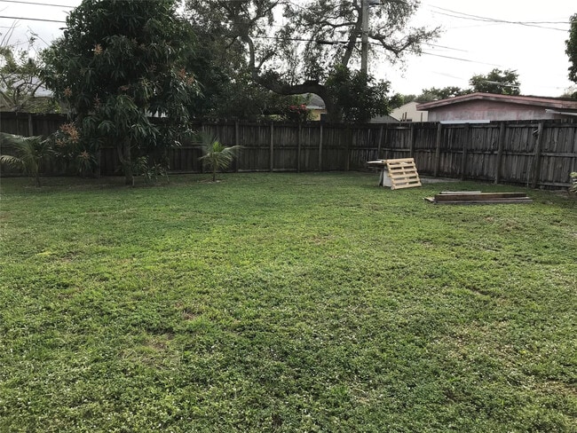 Building Photo - 6840 Greene St