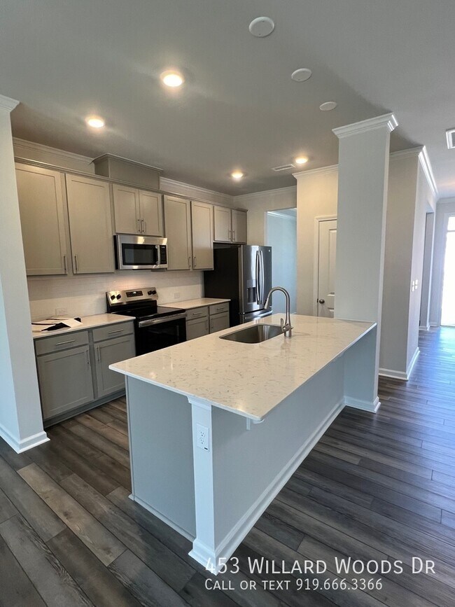 Building Photo - 453 Willard Wds Dr