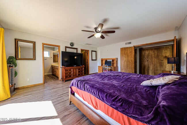 Building Photo - 16227 North 21st St