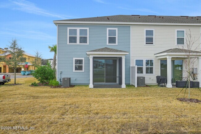 Building Photo - 365 Cherry Elm Dr