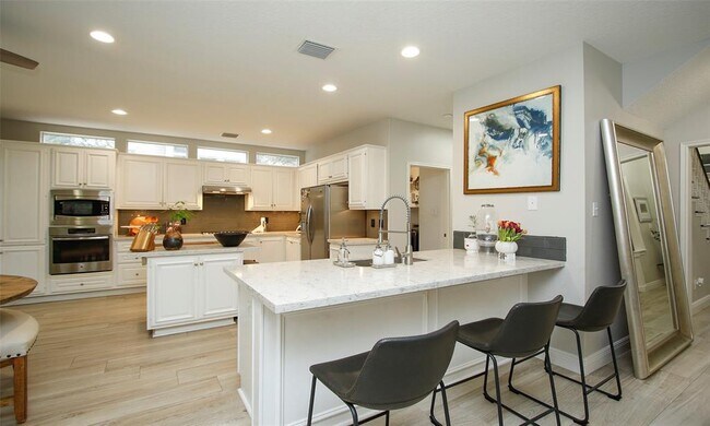 Building Photo - 98 N Cochrans Green Cir