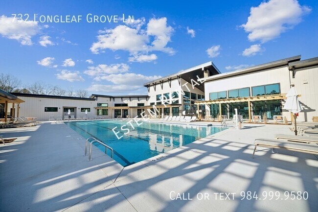 Building Photo - 732 Longleaf Grv Ln