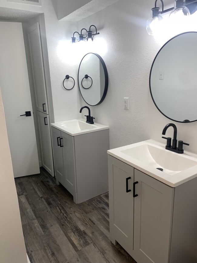 Renovated Bathroom - Costa Bella