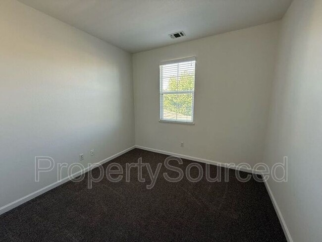 Building Photo - 17482 Ferndale St