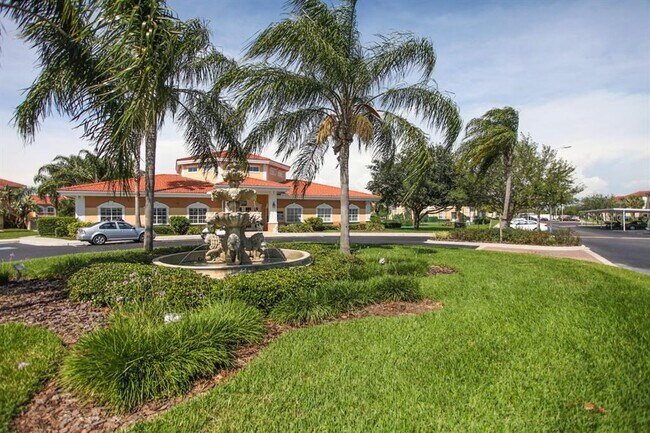 Building Photo - 1050 Villagio Cir