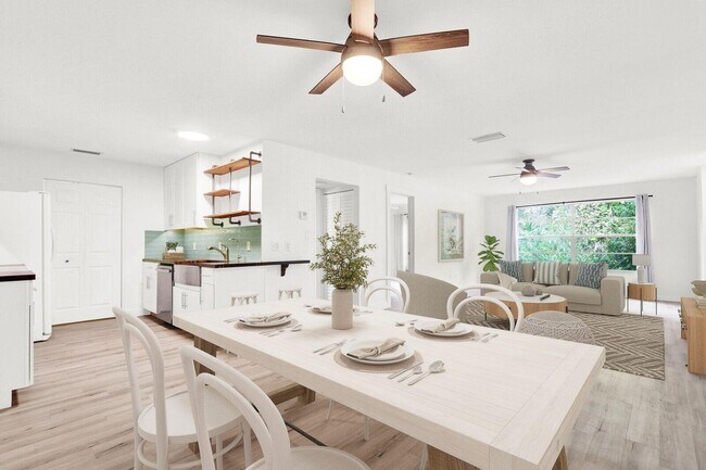 Primary Photo - 8356 SE Croft Cir