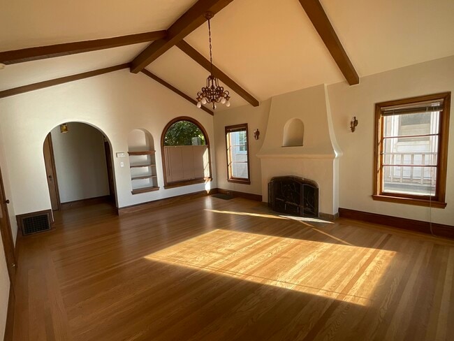 Building Photo - 1166 Shattuck Ave.
