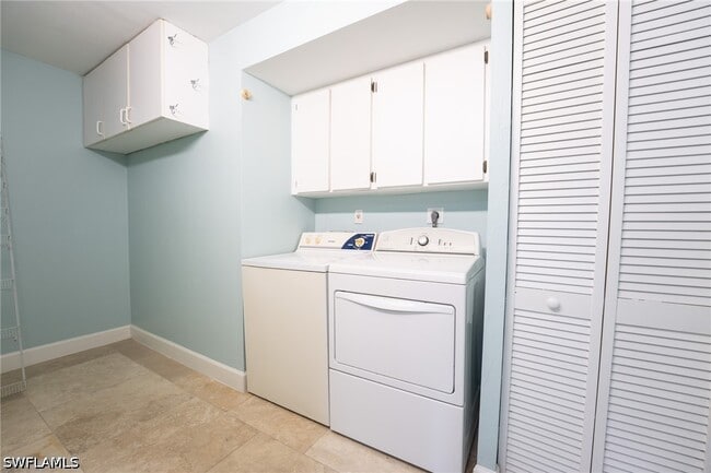 Building Photo - 3574 Antarctic Cir