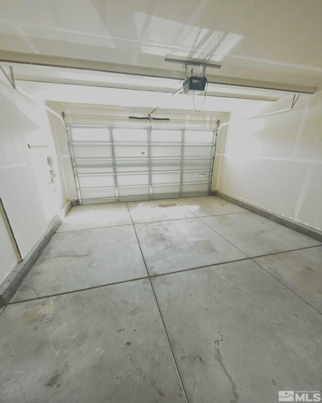 Building Photo - 3946 Hazy Swale Way