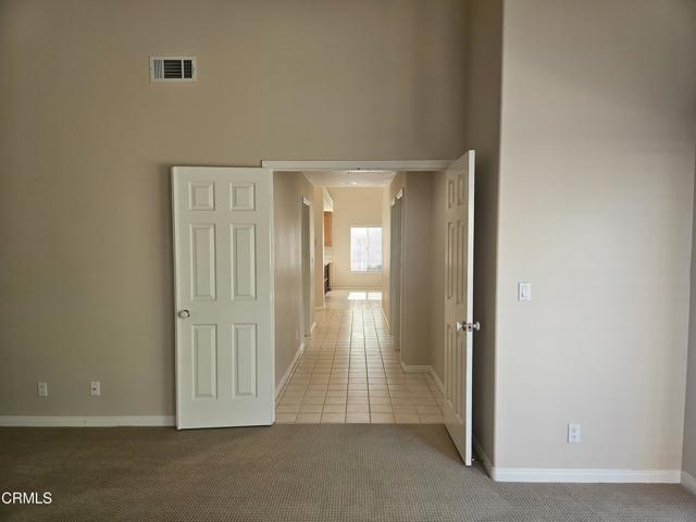 Building Photo - 2611 Uranium Dr