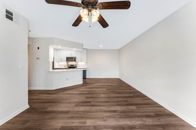 Building Photo - 12524 Crest Springs Ln
