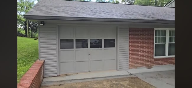 Building Photo - 1419 Leon Dr