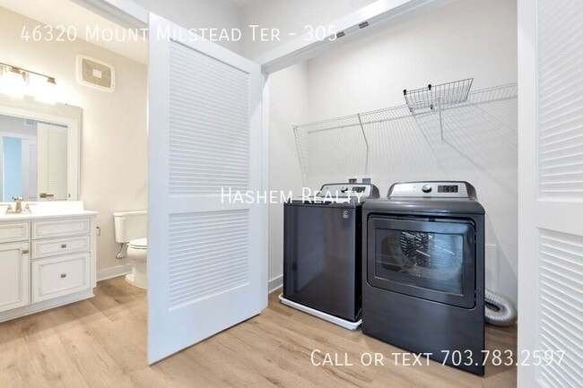 Building Photo - 46320 Mount Milstead Ter