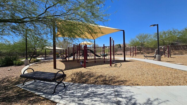 Building Photo - Beautiful and Spacious Cortana at Desert Oasis Home!! Community Pool!