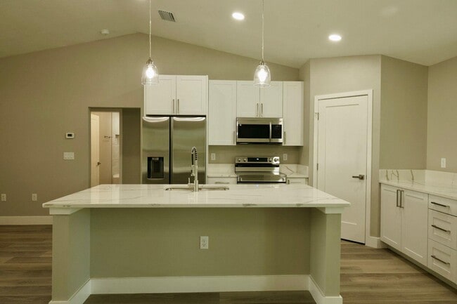 Building Photo - 15 Malauka Pass Way