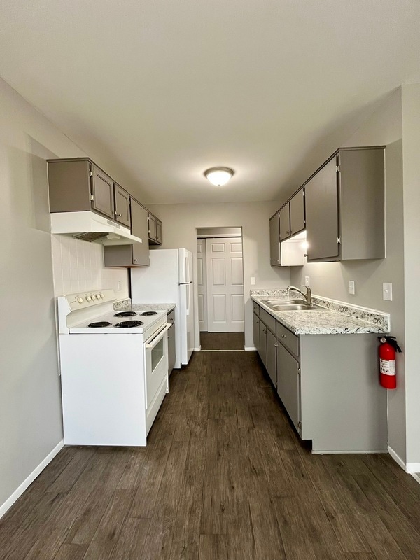 Building Photo - 4245 Quarry Rd