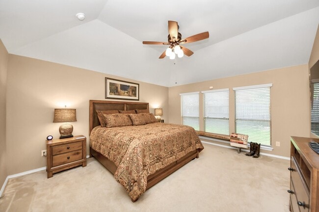Building Photo - 28219 Crossprairie Dr