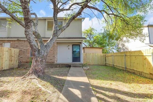Building Photo - 9611 Bear Paw Trail