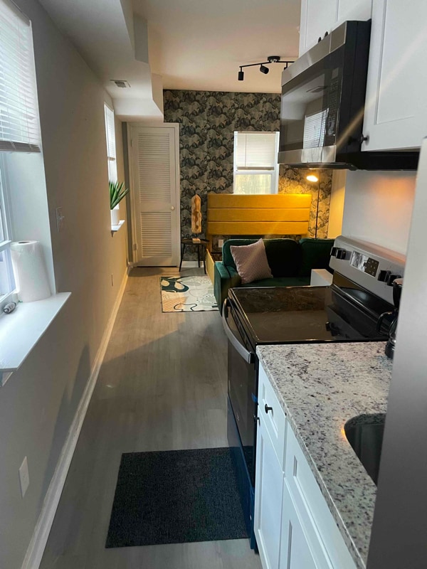 Building Photo - 1025 W Baltimore St